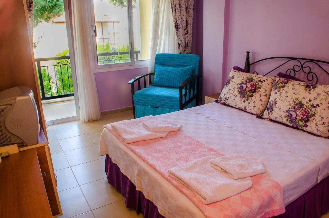 Maviev Otel Çeşme Szoba fotó