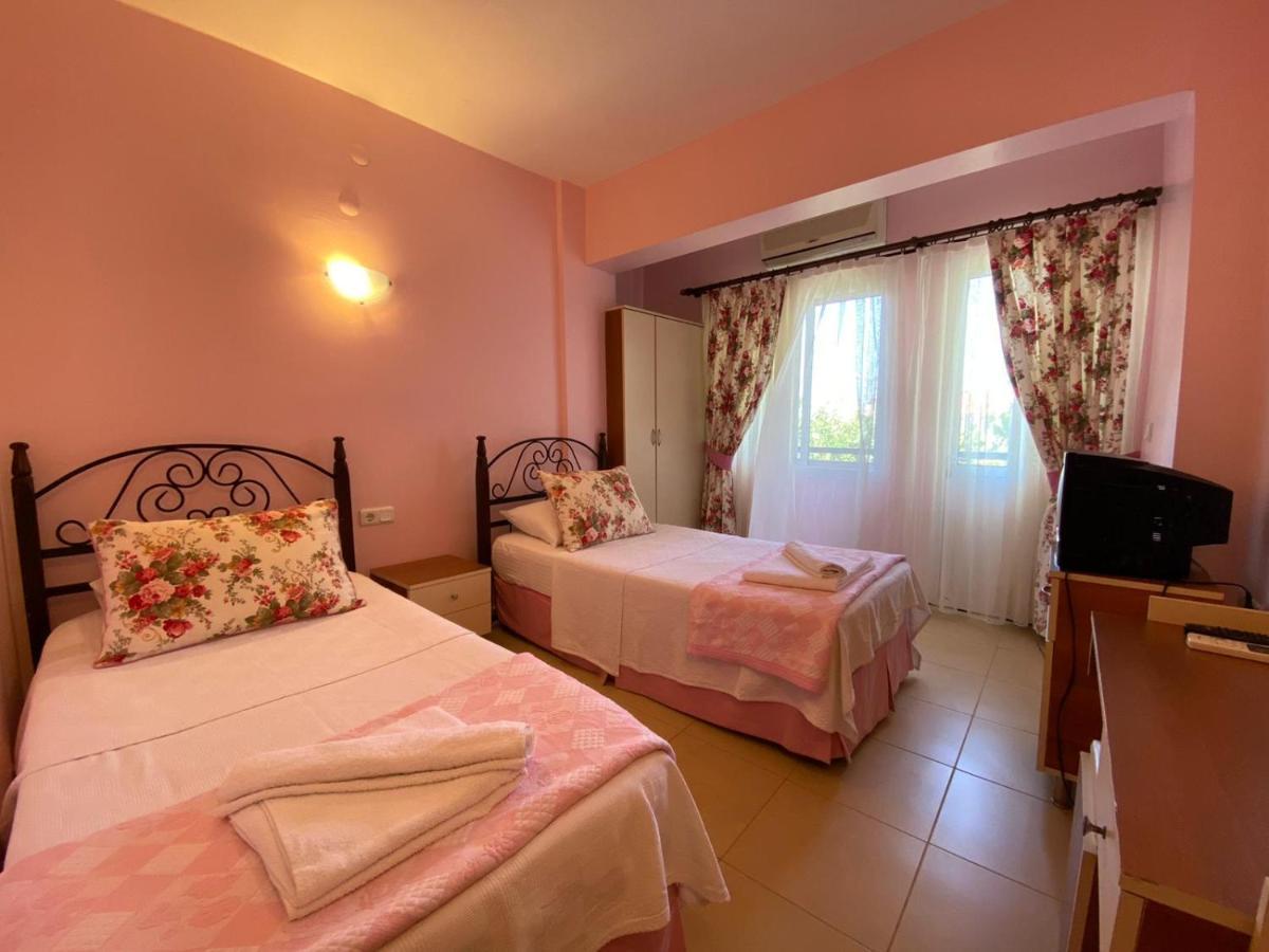 Maviev Otel Çeşme Kültér fotó